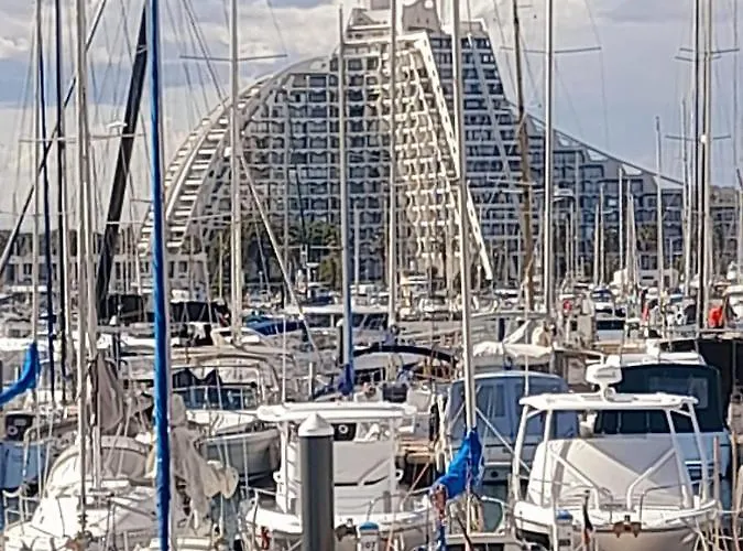 La Grand Motte - 2 Personnes Seulement - Centre - Plage شقة لا غراند موت